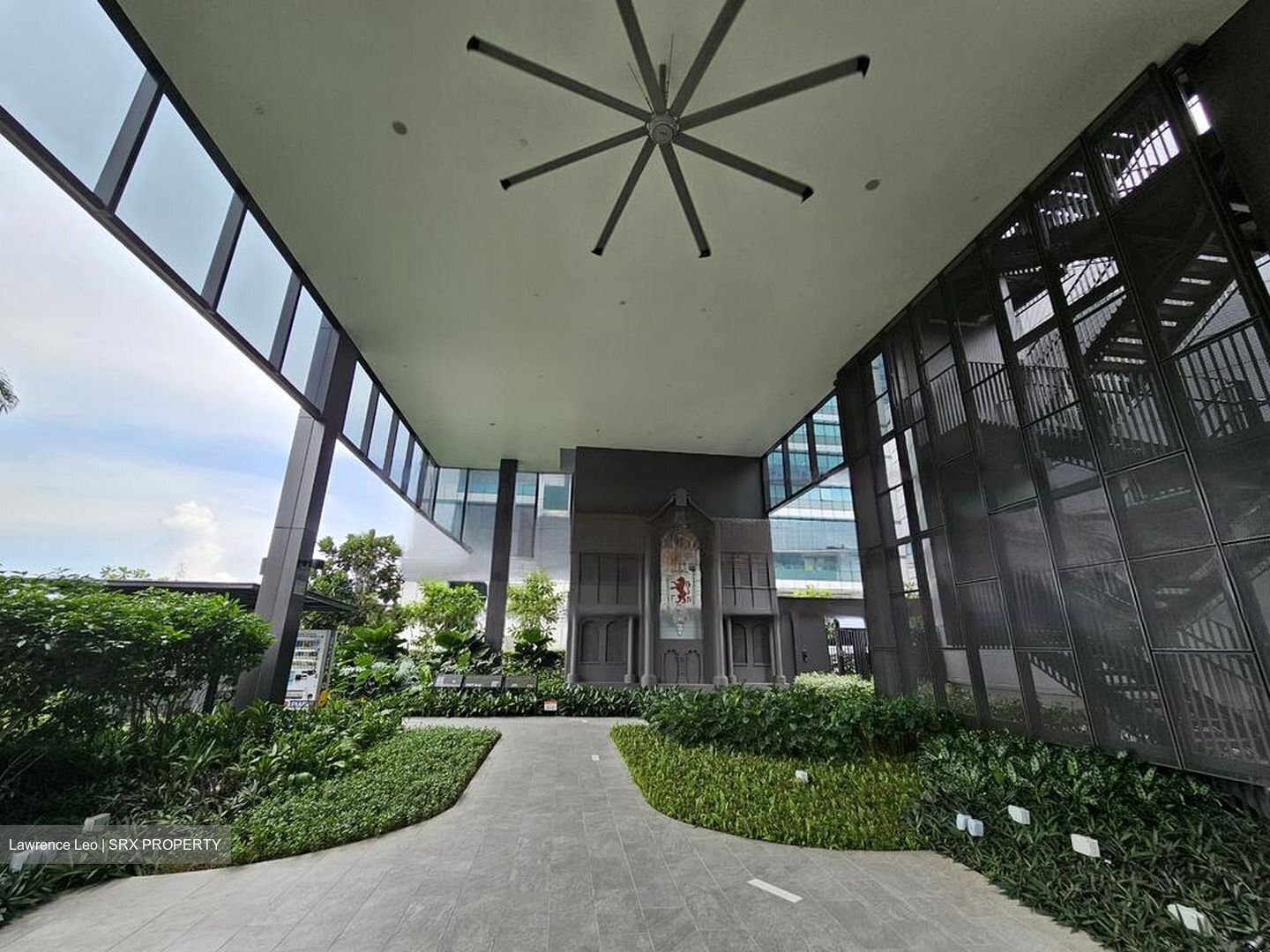 Alexandra Point (D5), Office #457557141
